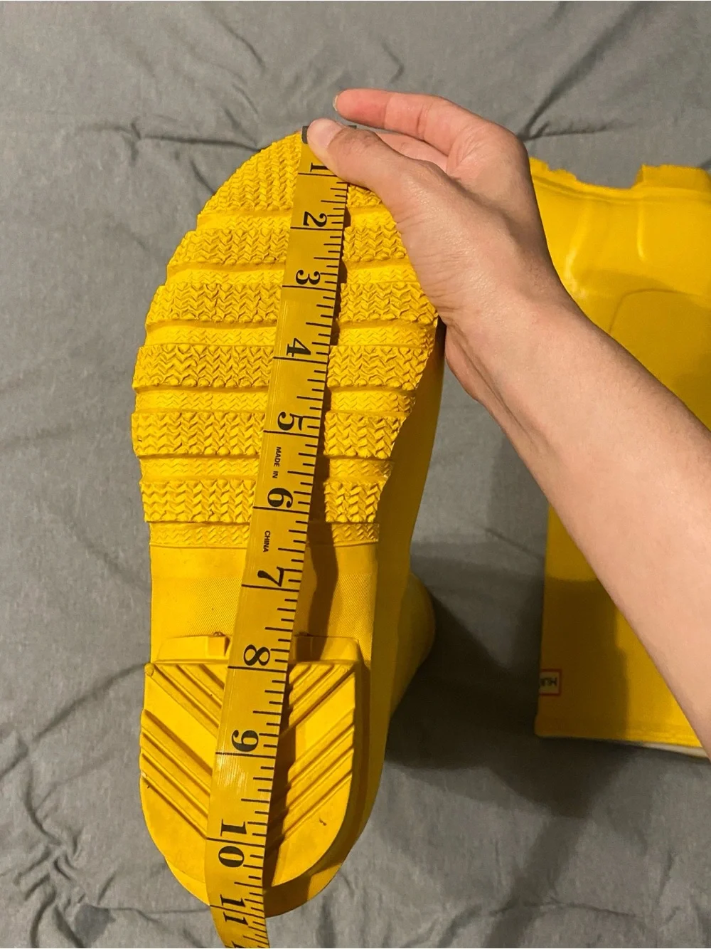 Hunter tall yellow rain boots women’s 8
